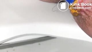 Me poop while didn't take off my panty