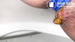 Me poop while didn't take off my panty