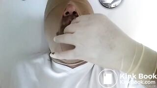 scat femdom - video 12