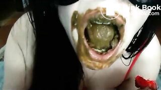 Yummy shit - video 3