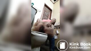 SSBBW AGAIN SHITTING
