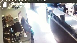 Irate Woman Shits on Restaurant Floor, Throws Feces at Worker.mp4