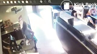 Irate Woman Shits on Restaurant Floor, Throws Feces at Worker.mp4