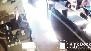 Irate Woman Shits on Restaurant Floor, Throws Feces at Worker.mp4