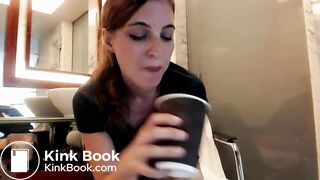 she drank her coffee masturbated and filled a Cup with her chocolate