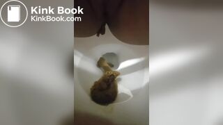 Korean Girl Pooping - video 4
