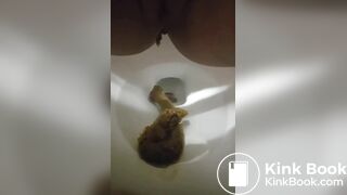 Korean Girl Pooping - video 4