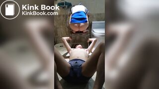 Chinese Femdom Scat - video 3