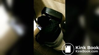 Black girl pooping - video 14