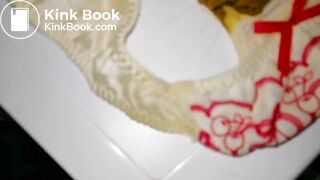 Look at this huge shit in that lovely cherries pattern panty!!