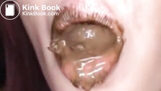 Japanese girl sucks shit