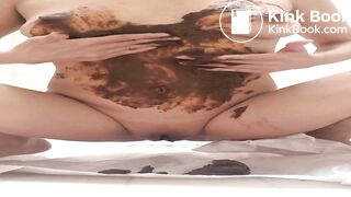 Hottie Pooping and Smearing