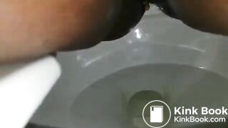 Poop at work - video 3