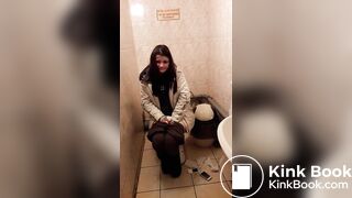 Drunk girl poop in toilet