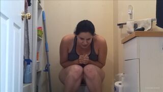 Goth girl poops - video 5