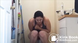 Goth girl poops - video 5