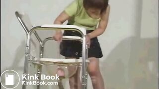 clogged toilet - Femdom-Fetish