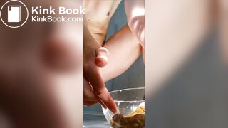 Creamy dump in glass bowl