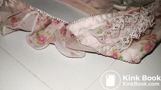 A LOVELY PINK FLOWER PATTERN PANTY AFTER PLAYING DETAILED VEDIO.