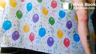 girl with tattoos poops and picks her holes with a Dildo