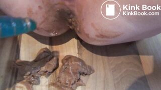 dildo poop - video 2