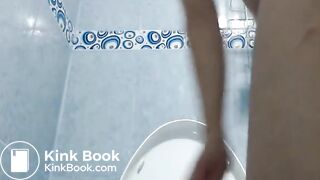 she picked up a Dildo in the ass and put it in her mouth