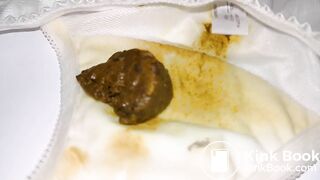 A LOVELY WHITE FLOWER PATTERN PANTY AFTER PLAYING DETAILED VEDIO.