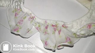 A LOVELY WHITE FLOWER PATTERN PANTY AFTER PLAYING DETAILED VEDIO.