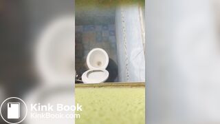 Girl poop thai