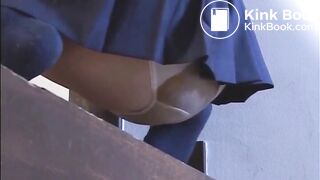 Japanese Girl Desperate To Have Diarrhea Can't Hold It Anymore