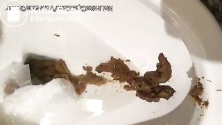 Girl fast poop