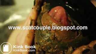 SCAT SLAVE IN LATEX SET 16