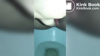 korean girl shitting - video 6