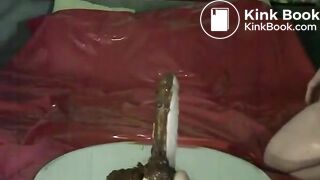 Diarrhea on dildo - video 3