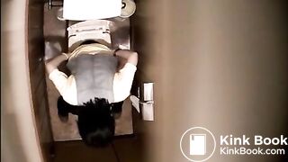 Toilet poop 凄い音