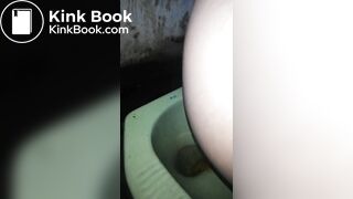 Si Cantik Mencret Pagi Pagi