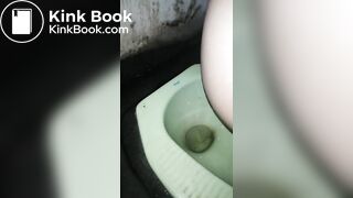 Si Cantik Mencret Pagi Pagi