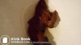 Sexy girl pooping twice