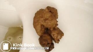 Sexy girl pooping twice