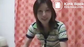 Women That Masturbate During an Enema 2