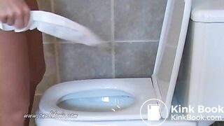 girl pooping 4 - video 2