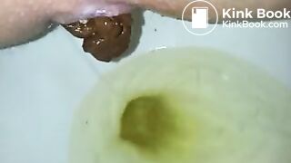 [RARE] Amateur Toilet Poop 6