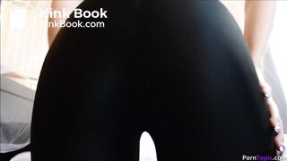 Yoga Pants shit farts