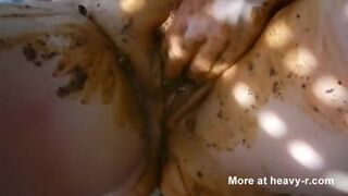 BBW Shit smearing