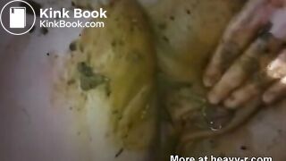 BBW Shit smearing