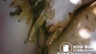 BBW Shit smearing