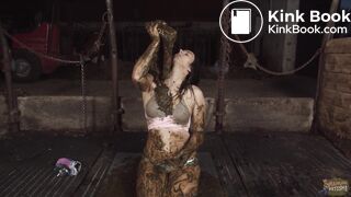 Girl pours shit over her chest and breasts