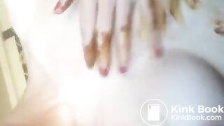 Pretty teen blonde smears shit on her pussy, face, and tongue.