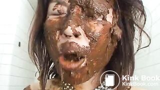 Japanese woman gets piss and scat on by other women