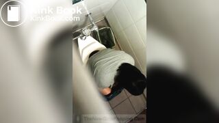 Spying a girl who Has Diarr